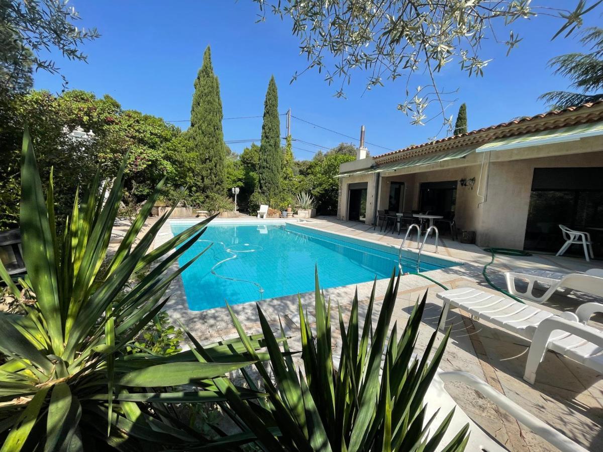 Villa Climatisee Avec Piscine Sur Les Hauts De Nimes